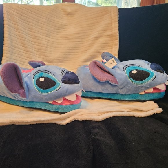 Disney NWT Stich Plush Slippers - Picture 2 of 4